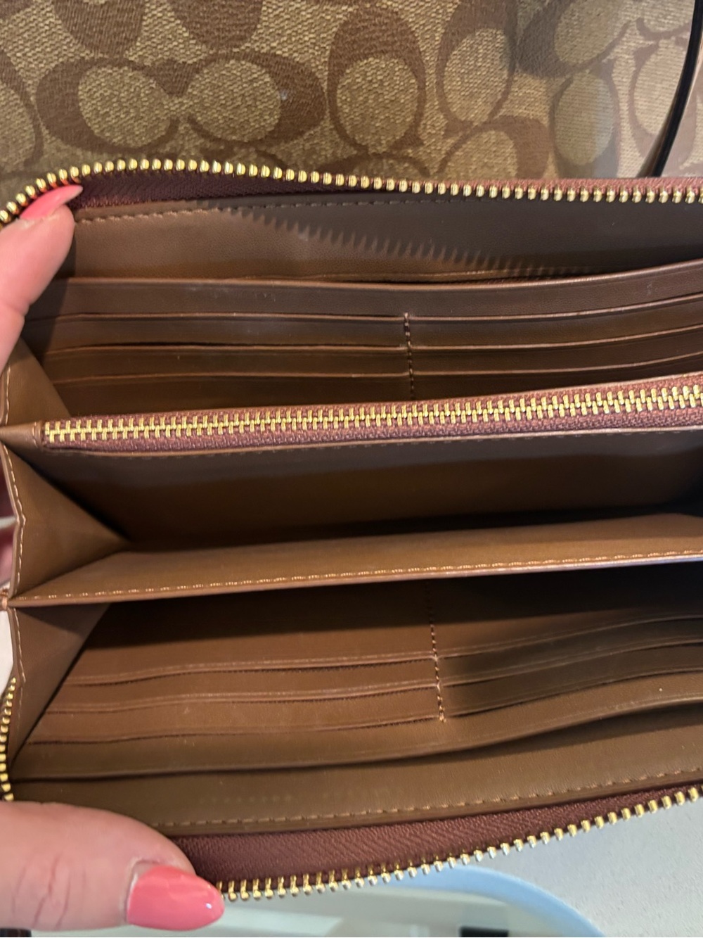 Coach Gallery Tote & Matching Wallet | Brown & Beige Signature Canvas - Picture 12 of 16